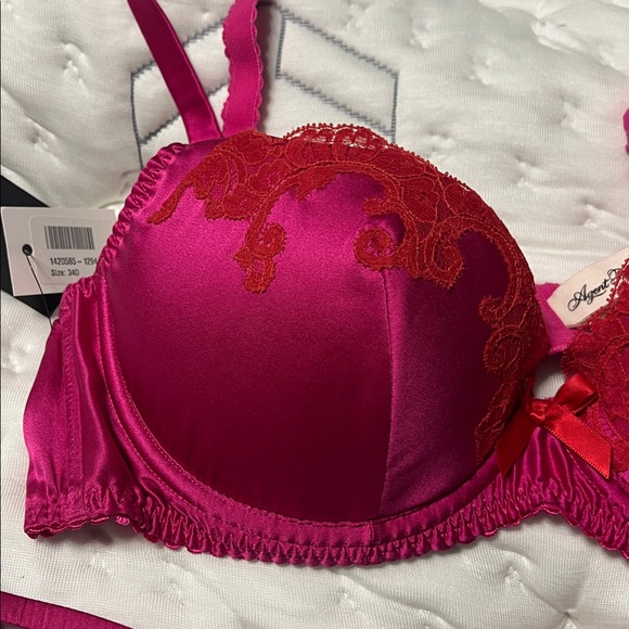 Agent Provocateur Molly pink and Red Lace Bra Set - Picture 4 of 8